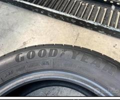 2 Gomme 205/55 R16 91V GoodYear Estive 85% residui