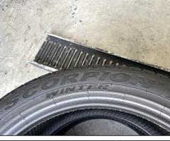 2 Gomme 245/45 R20 Pirelli Invernali 80% residui