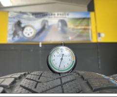 4 Gomme 265/50 R19 Pirelli invernali 80% residui