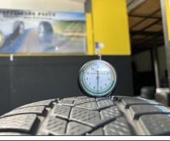 2 Gomme 215/50 R18 92V Pirelli invernali80%residui