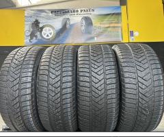 4 Gomme 245/40 R18 e 225/45 R18 Pirelli invernali