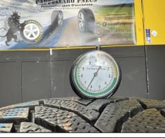 2 Gomme 235/45 R18 Nexen invernali 90% residui