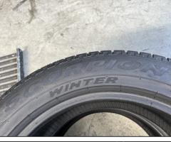 2 Gomme 235/55 R18 Pirelli invernali 90% residui