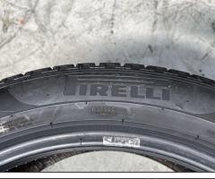 4 Gomme 285/40 R21 Pirelli invernali 80% residui