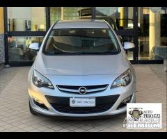 OPEL ASTRA 1.4 TURBO BENZINA all. COSMO del 2014