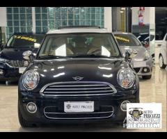 MINI CLUBMAN COOPER 1.6D del 2009 con 120000KM