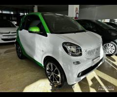 Smart fortwo passion eq electric drive 2017