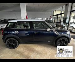 MINI COUNTRYMAN COOPER SD ALL4 2.0 TD del 2014 - 3