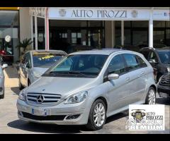 MERCEDES CLASSE B180 del 2006 con 300000KM - 1