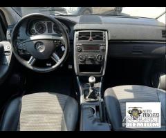 MERCEDES CLASSE B180 del 2006 con 300000KM - 7