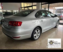 VW JETTA 1.6 TD del 2012con 168000KM