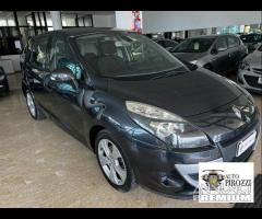 RENAULT SCENIC XMOD del 2011 con 161000KM