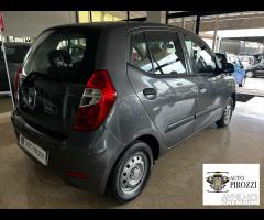 HYUNDAI i10 1.1 Benz del 2011 con 125000KM - 4