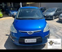 HYUNDAI i10 benz/GPL del 2010 con 136000KM