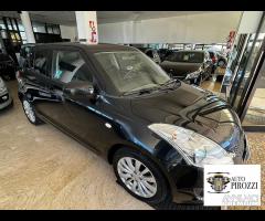 SUZUKI SWIFT TOP 1.2 5P del 2014 con 130000KM