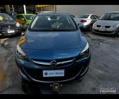 OPEL ASTRA 1.4 Turbo Benz/GPL 2014 170000KM