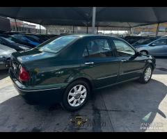 LANCIA LYBRA LS 1.8 B/GPL del 2002 con 120000KM