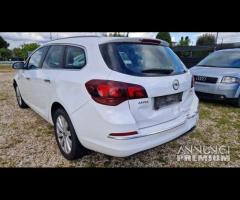 EXPORT OPEL ASTRA Sport Tourer Elective