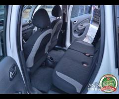 CITROEN C3 Picasso 1.6 HDi 90 Seduction - 9