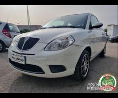 LANCIA Ypsilon 1.2 Argento - 1