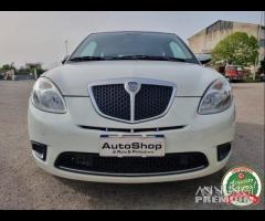 LANCIA Ypsilon 1.2 Argento - 2