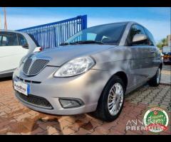 LANCIA Ypsilon 1.2 Oro