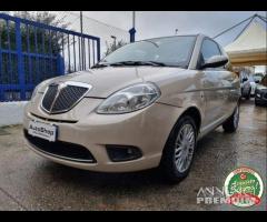 LANCIA Ypsilon 1.2 Oro Bianco