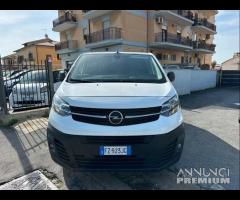 OPEL VIVARO 1.5 Diesel 120cv LH1 PASSO MEDIO