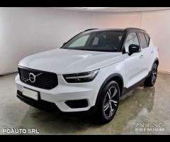 Volvo XC40 2.0 d3 R-design awd geartronic my20 - 1