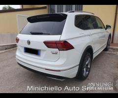 VW Tiguan Allspace 2.0 TDI 190 CV 4 MOTION R-LINE - 6