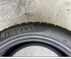 4 Gomme 215/55 R17 Pirelli inverno 85%residui 2022 - 4