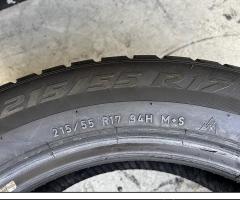 4 Gomme 215/55 R17 94H Pirelli invernali85%residui