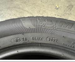 2 Gomme 195/65 R15 95T Michelin inverno 95%residui