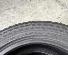 2 Gomme 205/55 R16 94H Yokohama inverno 90%residui