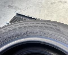 2 Gomme 205/60 R16 Yokohama invernali 95% residui