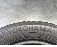 2 Gomme 205/60 R16 Yokohama invernali 95% residui