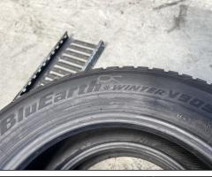 2 Gomme 205/60 R16 Yokohama invernali 95% residui - 5