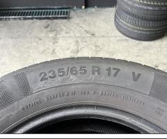 4 Gomme 235/65 R17 104V Continental con 80%residui