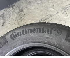 4 Gomme 235/65 R17 104V Continental con 80%residui