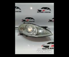 FARO FANALE PROIETTORE ANTERIORE DX MERCEDES CLASS