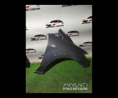 PARAFANGO ANTERIORE DESTRA MAZDA 5 2005- 2008 . C1