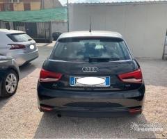 Audi A1 SPB 1.6 TDI 116 CV Sport 2017 Bicolore - 6