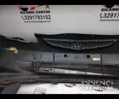 PARAURTI ANTERIORE HONDA JAZZ  2002-2008 . H3