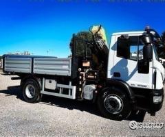 Iveco 180E25 k Rib e gru pronta consegna