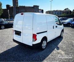 Nissan NV 200 - 4