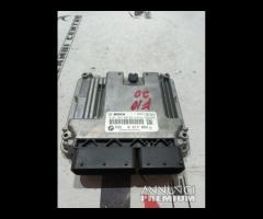 CENTRALINA MOTORE ECU BMW F10 520D 8517862-01 0305