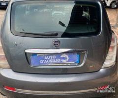 Lancia Ypsilon 1.3 Multijet 2011 Full