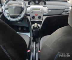 Lancia Ypsilon 1.3 Multijet 2011 Full - 17