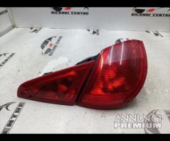 FARO FANALE STOP POSTERIORE DX  MITSUBISHI COLT CZ - 4