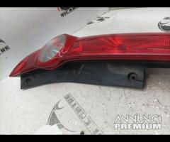 FARO FANALE STOP POSTERIORE SINISTRA OPEL AGILA 20 - 12